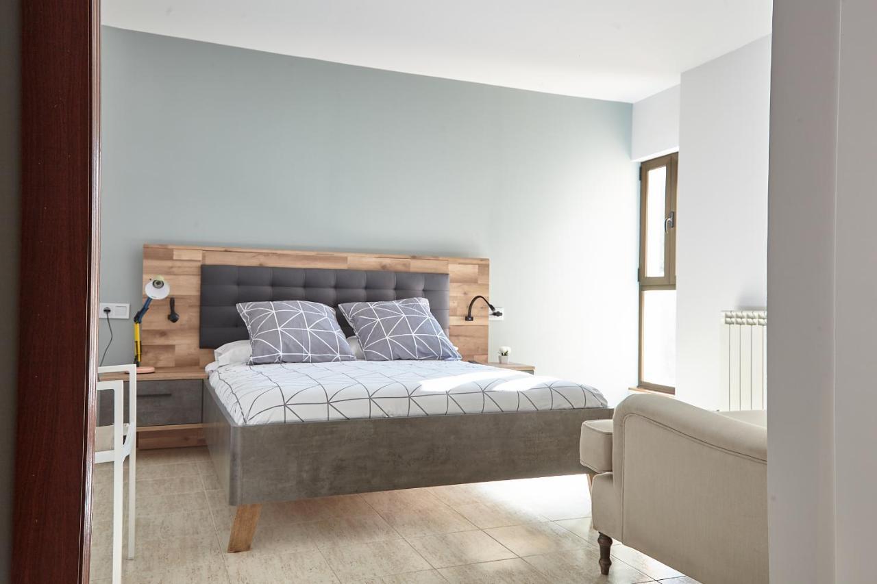 Hostal Fontanan La Pola de Gordon Kültér fotó