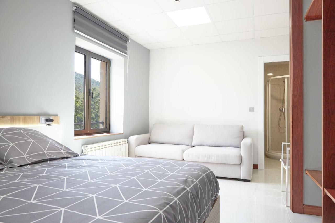 Hostal Fontanan La Pola de Gordon Kültér fotó